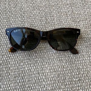 Women’s Ray-Ban Sunglasses